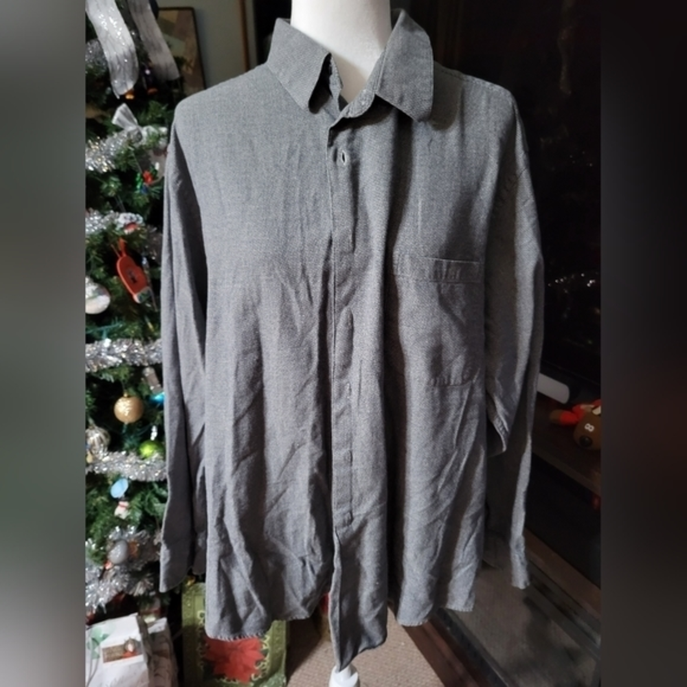 Murano size XXL mens button down shirt 100% cotton